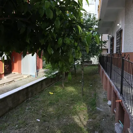 Hotel apartamentowy Alemara